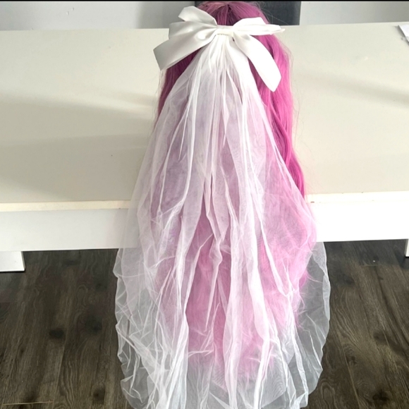 Bow Bridal Veil - Picture 1 of 2